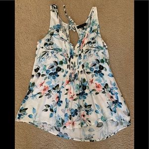 sanctuary floral sleeveless blouse